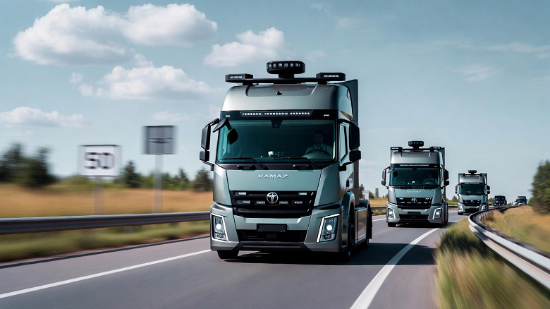 Трассы России заполнят беспилотные фуры: через пару лет их количество вырастет втрое